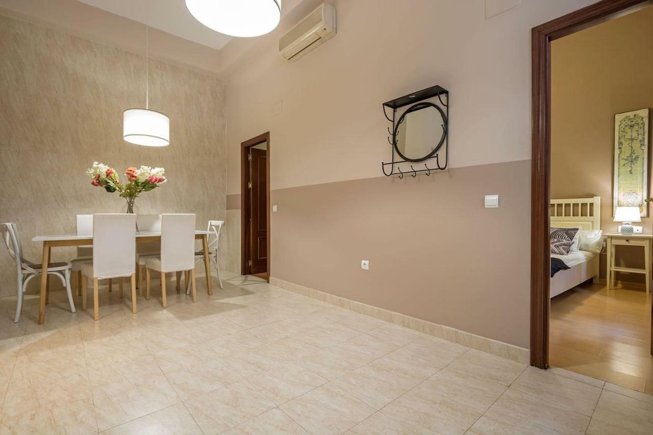 Apartmán Abades Cathedral Oasis Sevilla Exteriér fotografie